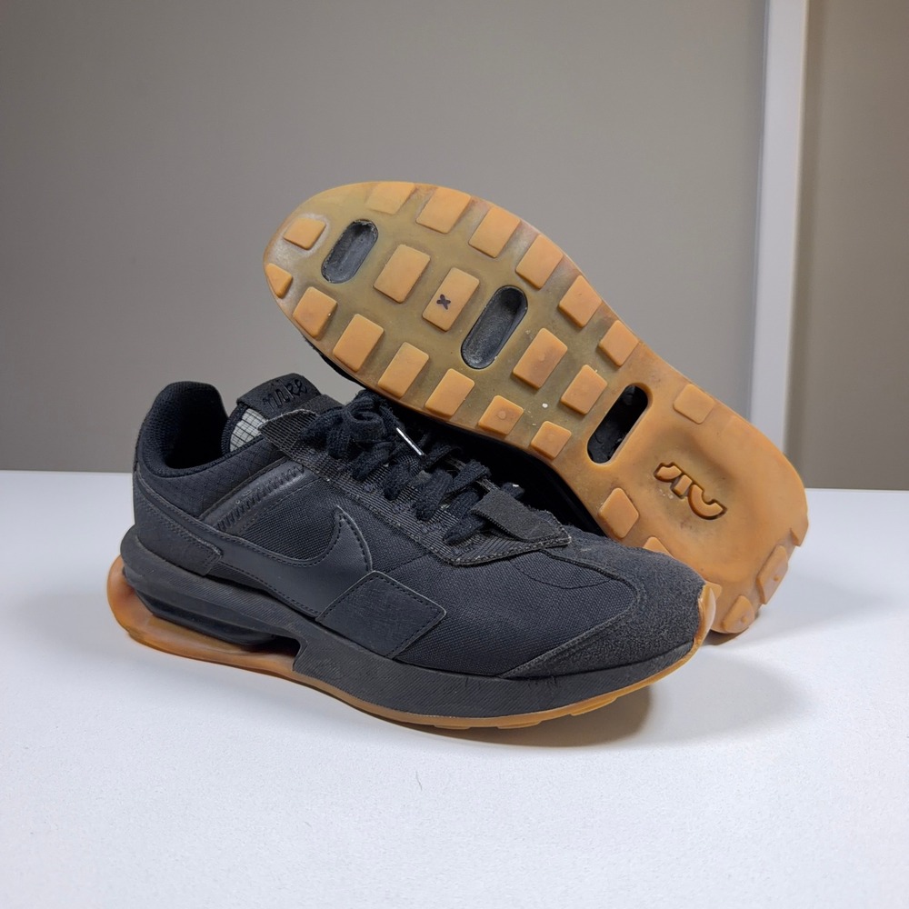 Nike Air Max Pre-Day Mens Size 8 Black Gum Sole DZ4397-001 Running Shoes